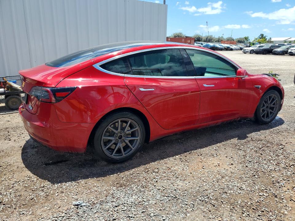 Photo 3 from auction – 2019 TESLA MODEL 3 with VIN 5YJ3E1EA0KF402773