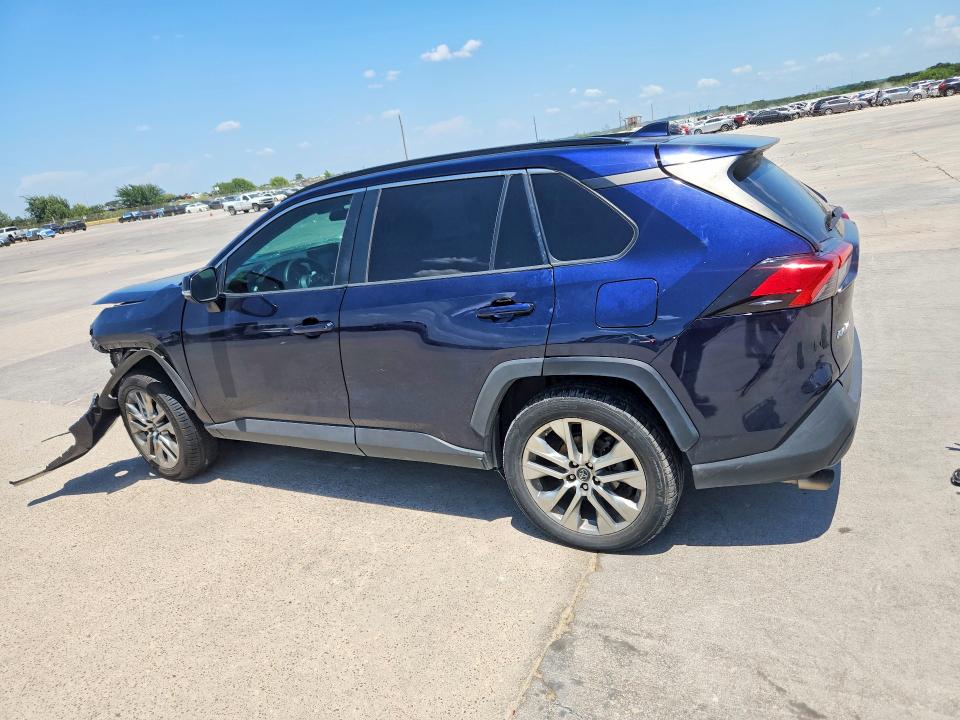 Photo 2 from auction – 2019 TOYOTA RAV4 with VIN 2T3C1RFV1KC022185