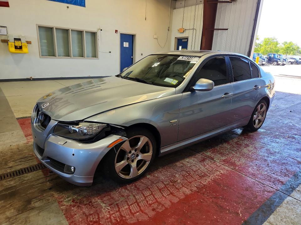 BMW 328 2010 with VIN WBAPK5C54AA653503 - Photo from auction