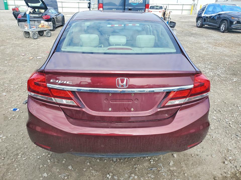 Photo 6 from auction – 2015 HONDA CIVIC with VIN 19XFB2F85FE052687