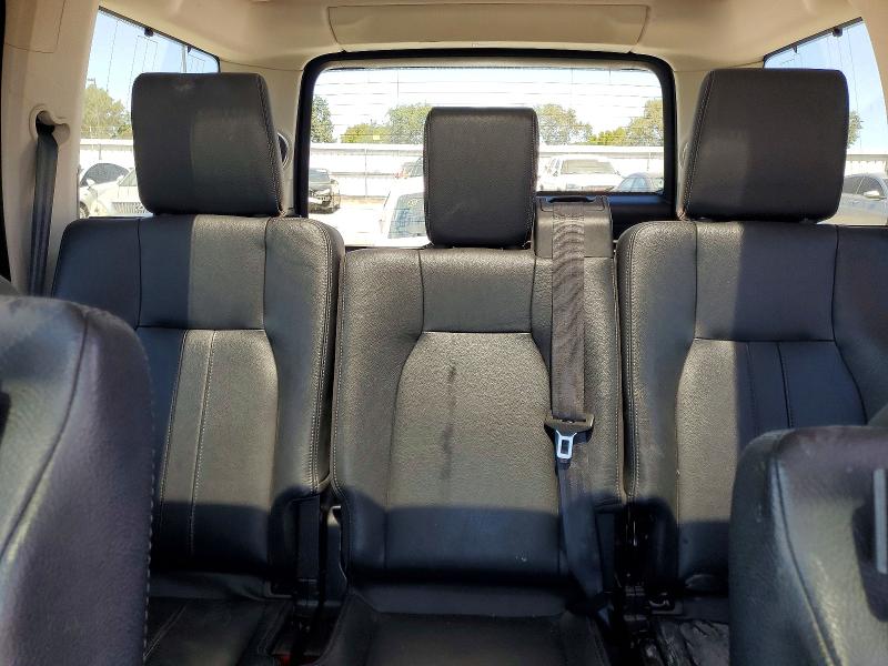 Photo 10 from auction – 2016 LAND ROVER LR4 with VIN SALAG2V65GA840961