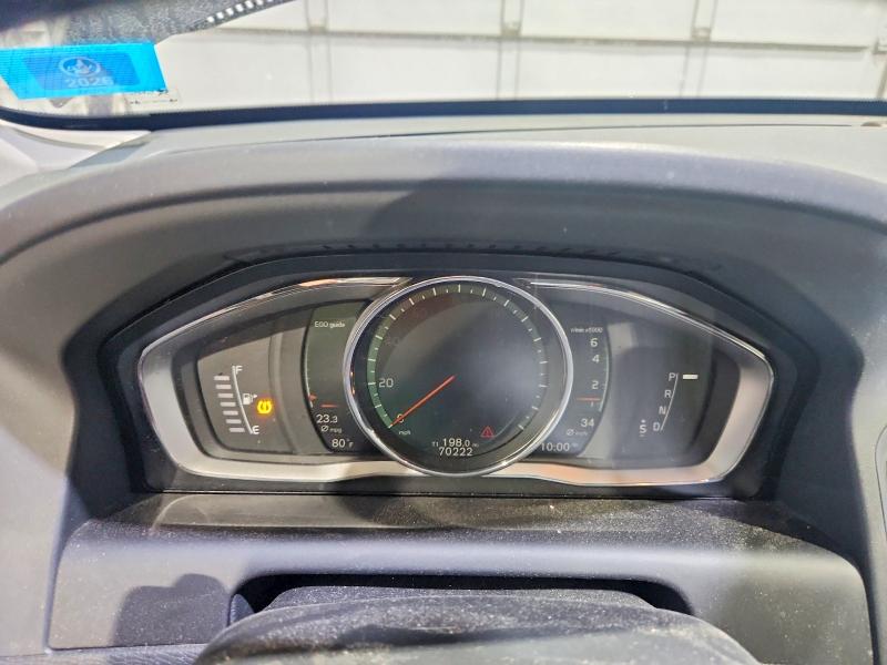 Photo 9 from auction – 2017 VOLVO XC60 with VIN YV440MRR3H2111939