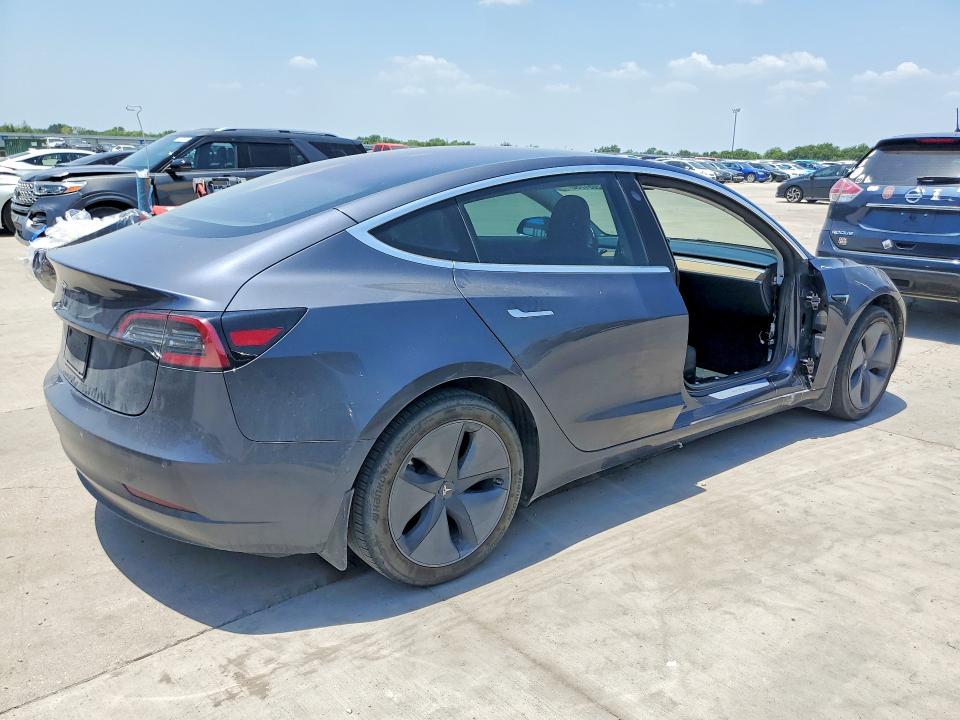 Photo 3 from auction – 2018 TESLA MODEL 3 with VIN 5YJ3E1EA3JF158969