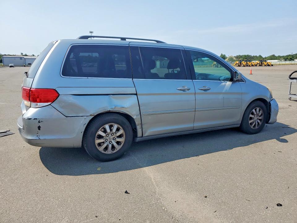 Photo 3 from auction – 2010 HONDA ODYSSEY with VIN 5FNRL3H72AB102288
