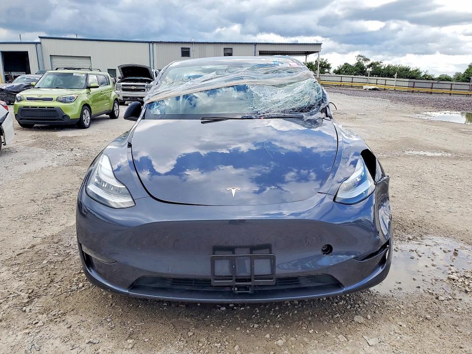 Photo 5 from auction – 2021 TESLA MODEL Y with VIN 5YJYGDEE4MF062616