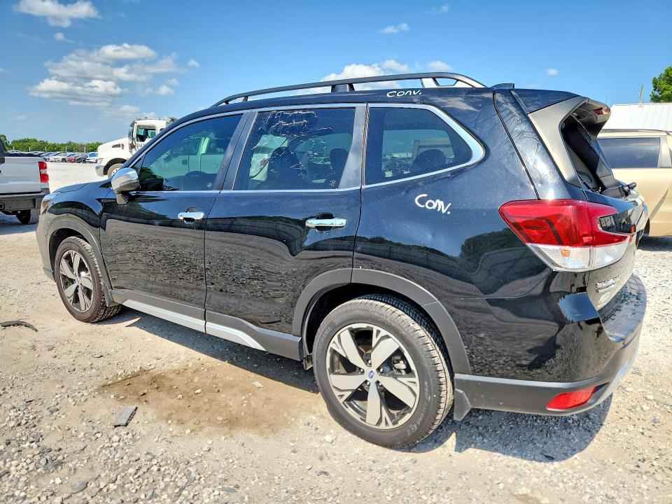 Photo 2 from auction – 2019 SUBARU FORESTER with VIN JF2SKAWC0KH408997