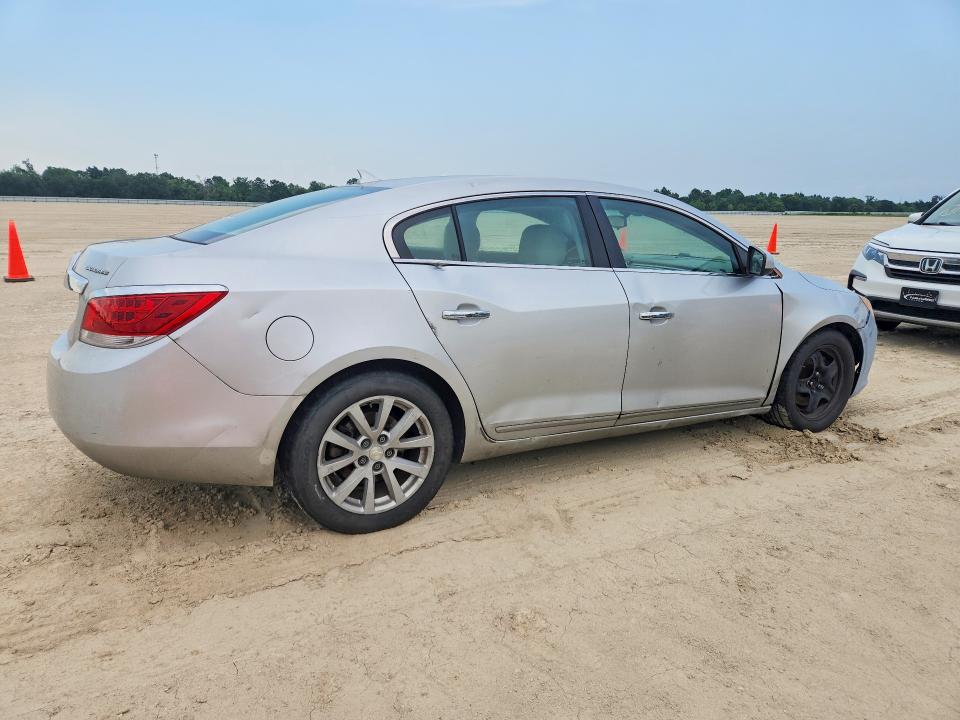 Photo 3 from auction – 2010 BUICK LACROSSE with VIN 1G4GB5EG7AF139452