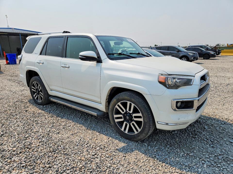 Photo 4 from auction – 2016 TOYOTA 4RUNNER with VIN JTEBU5JR9G5359055