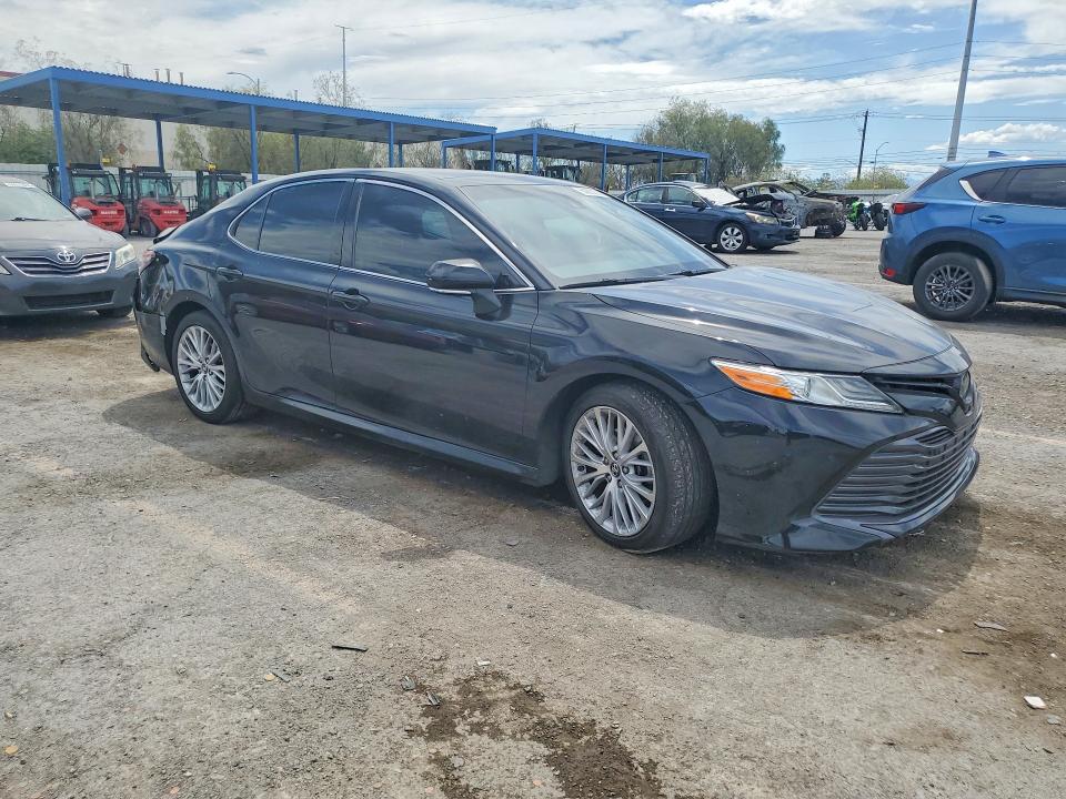 Photo 4 from auction – 2019 TOYOTA CAMRY with VIN 4T1B11HK6KU777002