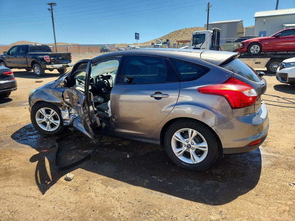 Photo 2 from auction – 2014 FORD FOCUS with VIN 1FADP3K28EL458121
