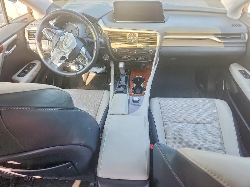 Photo 8 from auction – 2019 LEXUS RX with VIN JTJDZKCAXK2016752
