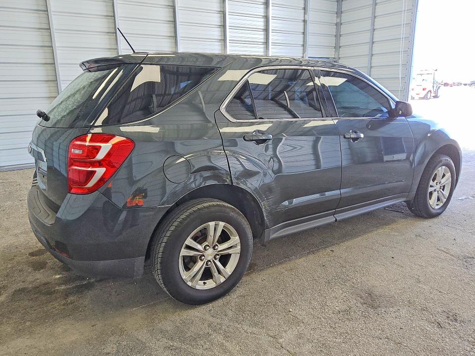 Photo 3 from auction – 2017 CHEVROLET EQUINOX with VIN 2GNALBEK7H1512069