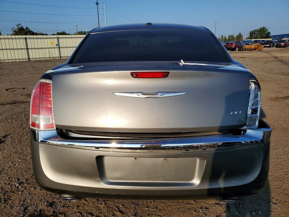 Photo 6 from auction – 2012 CHRYSLER 300 with VIN 2C3CCACG2CH309623