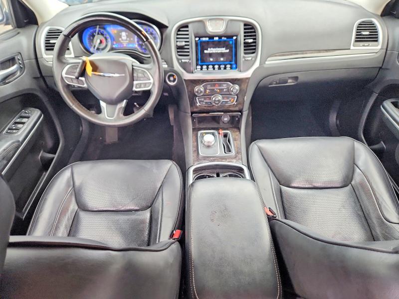 Foto 8 de la subasta – 2019 CHRYSLER 300 con VIN 2C3CCAEG0KH705965