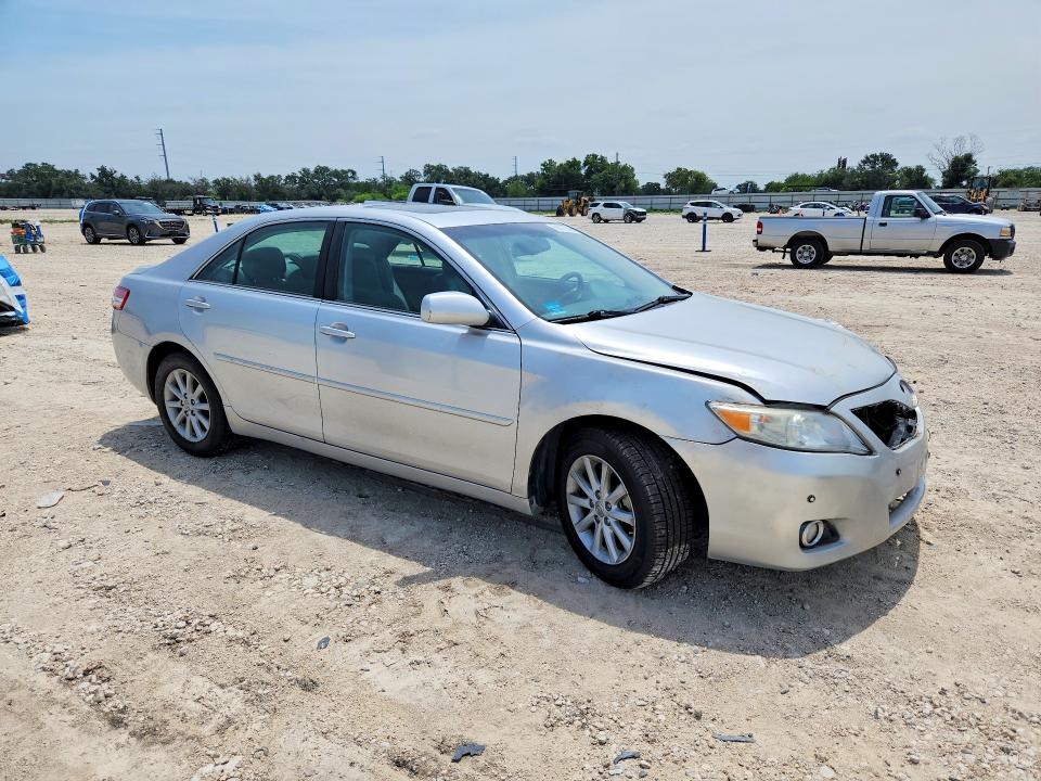 Photo 4 from auction – 2011 TOYOTA CAMRY with VIN 4T4BF3EK9BR214288