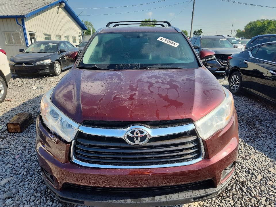 Photo 5 from auction – 2016 TOYOTA HIGHLANDER with VIN 5TDJKRFH0GS331233