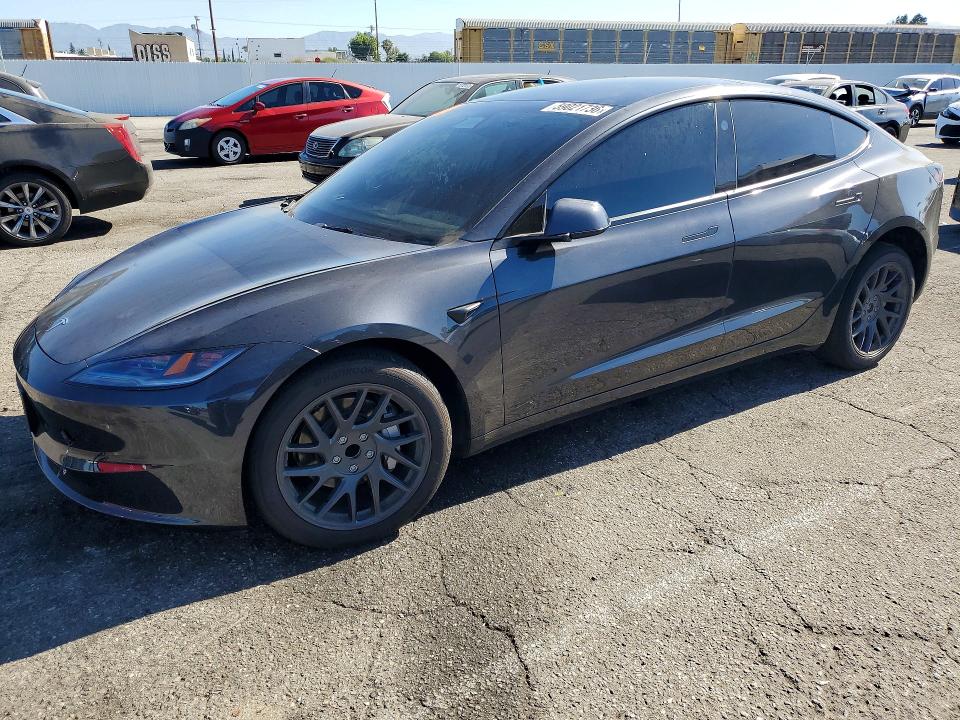 TESLA MODEL 3 2025 with VIN 5YJ3E1EA1SF071847 - Photo from auction