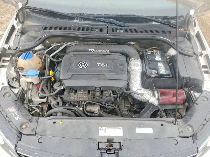 Photo 11 from auction – 2014 VOLKSWAGEN JETTA with VIN 3VW5S7AJ7EM388488