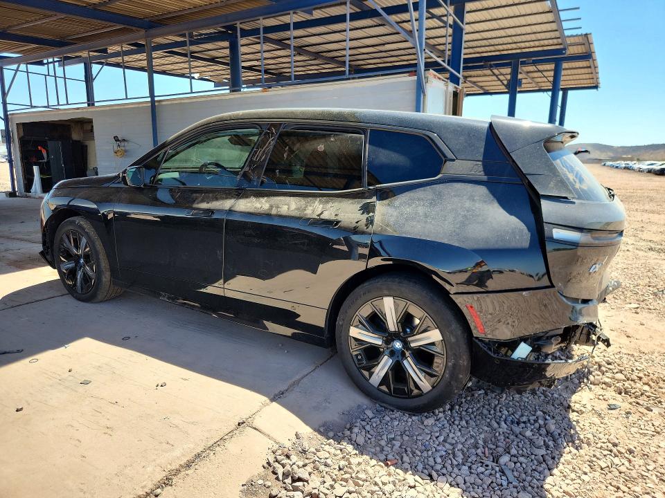 Photo 2 from auction – 2025 BMW IX with VIN WB523CF07SCT06571