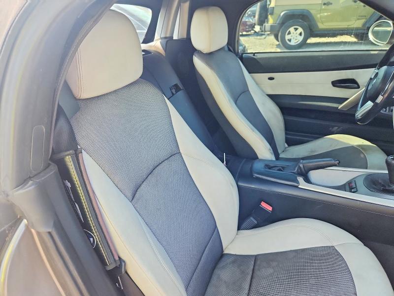 Photo 10 from auction – 2003 BMW Z4 with VIN 4USBT33493LR62732