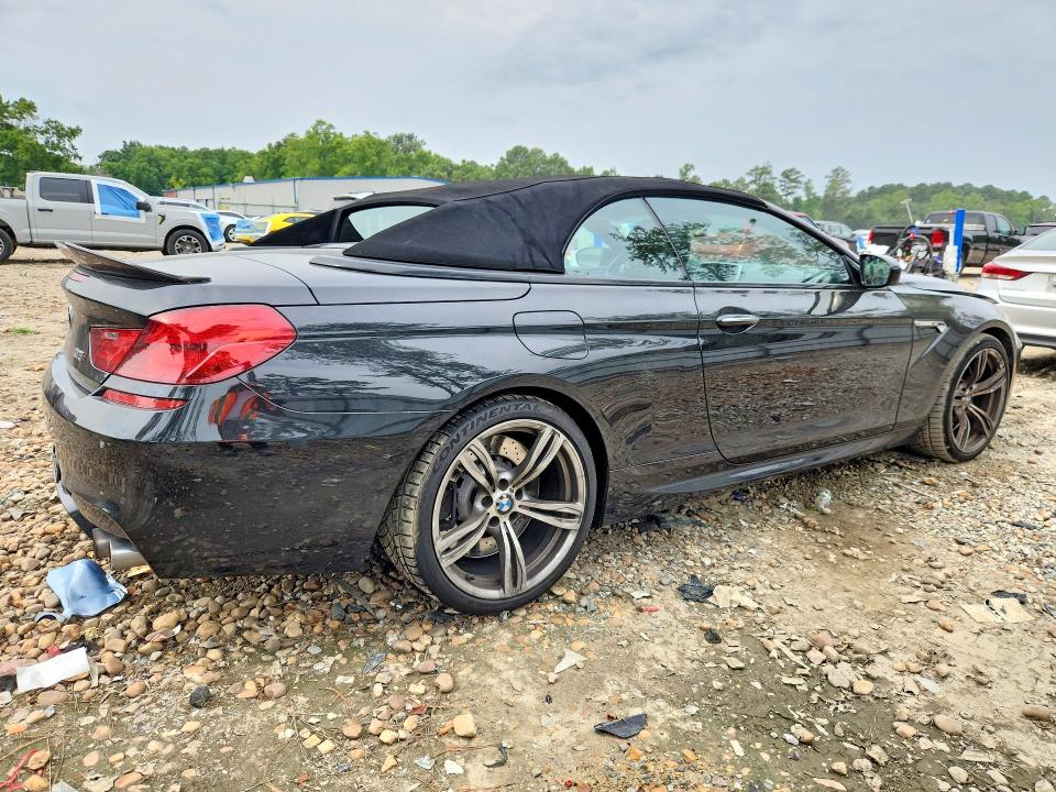 Photo 3 from auction – 2015 BMW M6 with VIN WBSLZ9C53FD651227