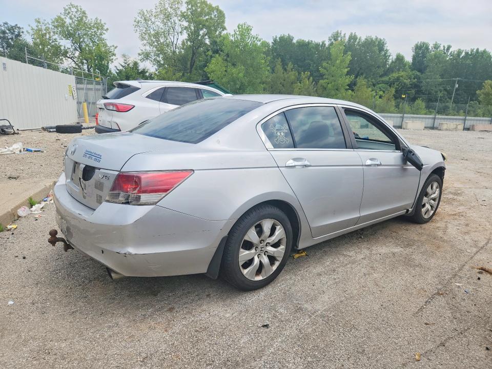 Photo 3 from auction – 2009 HONDA ACCORD with VIN 1HGCP36809A047108