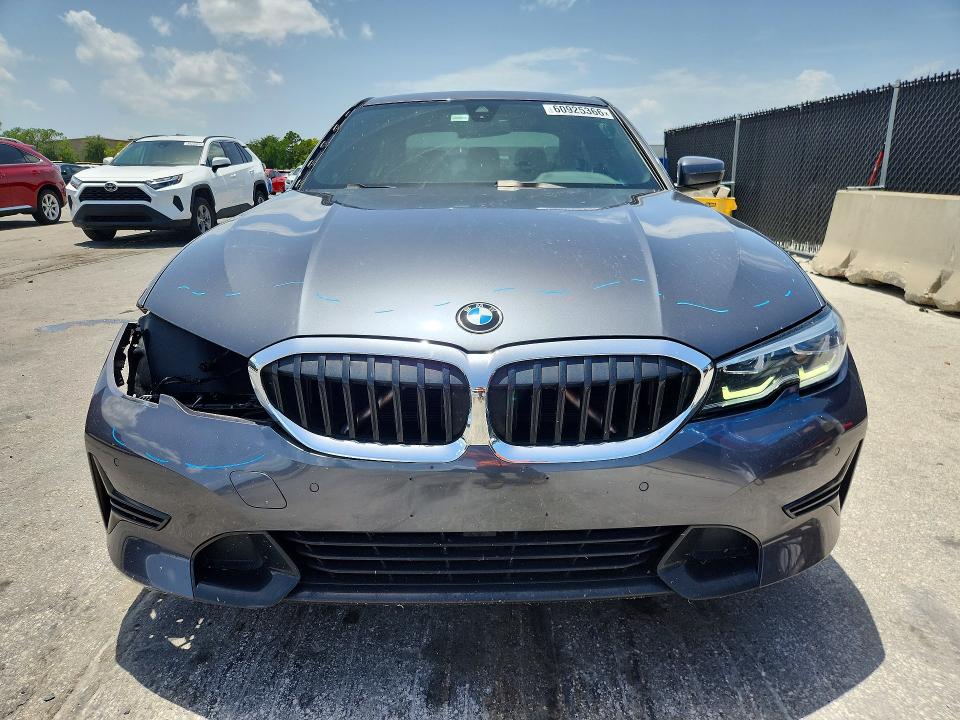 Photo 5 from auction – 2019 BMW 330XI with VIN 3MW5R7J56K8B00799