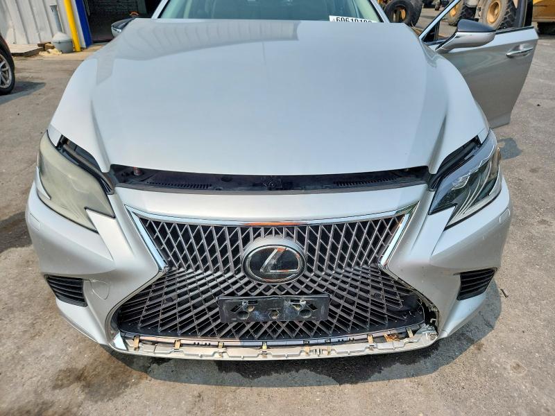 Photo 11 from auction – 2018 LEXUS LS 500 with VIN JTHC51FF9J5005202