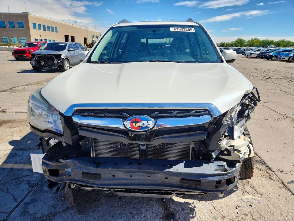 Photo 5 from auction – 2017 SUBARU FORESTER with VIN JF2SJAEC6HH402120