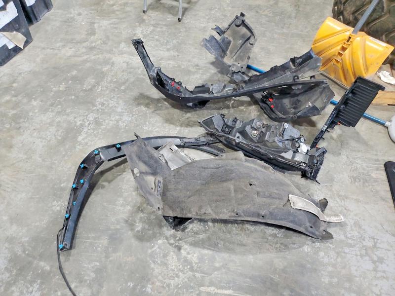 Photo 12 from auction – 2021 LEXUS UX with VIN JTHP9JBH3M2047545