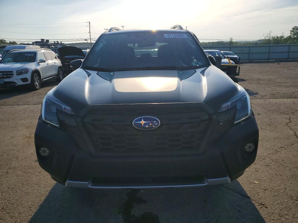Photo 5 from auction – 2023 SUBARU FORESTER with VIN JF2SKAMC1PH438424
