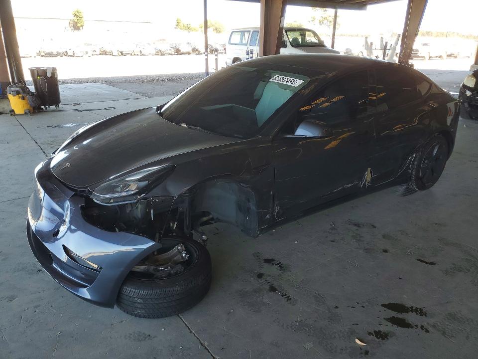 TESLA MODEL 3 2023 with VIN 5YJ3E1EA5PF697151 - Photo from auction