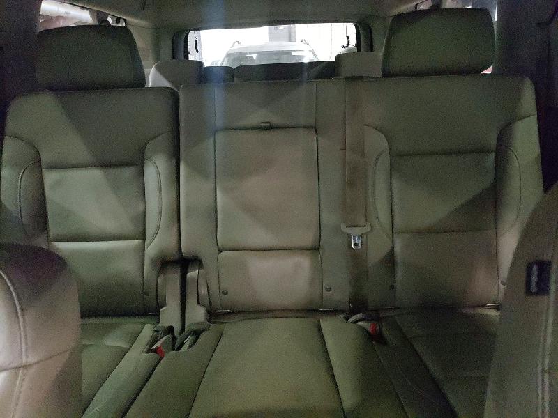 Photo 10 from auction – 2015 CHEVROLET SUBURBAN with VIN 1GNSKJKC6FR157866