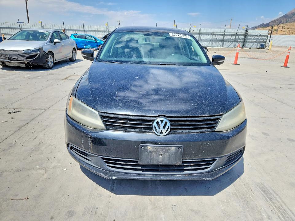 Photo 5 from auction – 2012 VOLKSWAGEN JETTA with VIN 3VWDP7AJ3CM377028