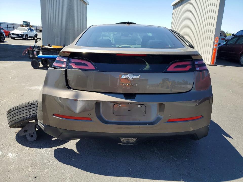 Zdjęcie 6 z aukcji – 2014 CHEVROLET VOLT z VIN 1G1RD6E46EU156479