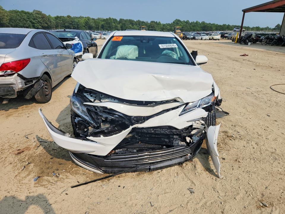 Photo 5 from auction – 2022 TOYOTA CAMRY with VIN 4T1C31AK8NU587408