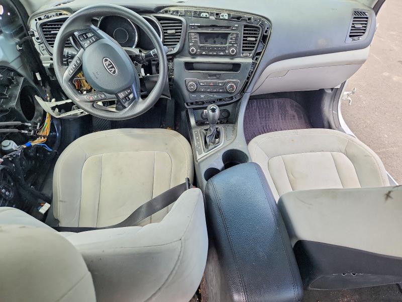 Photo 8 from auction – 2011 KIA OPTIMA with VIN KNAGM4A78B5178800
