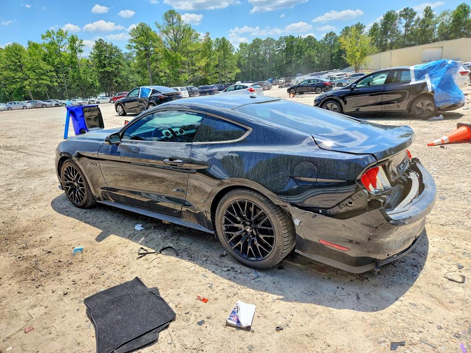 Photo 2 from auction – 2015 FORD MUSTANG with VIN 1FA6P8CF6F5337701