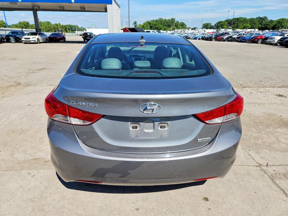 Photo 6 from auction – 2012 HYUNDAI ELANTRA with VIN 5NPDH4AE6CH146955