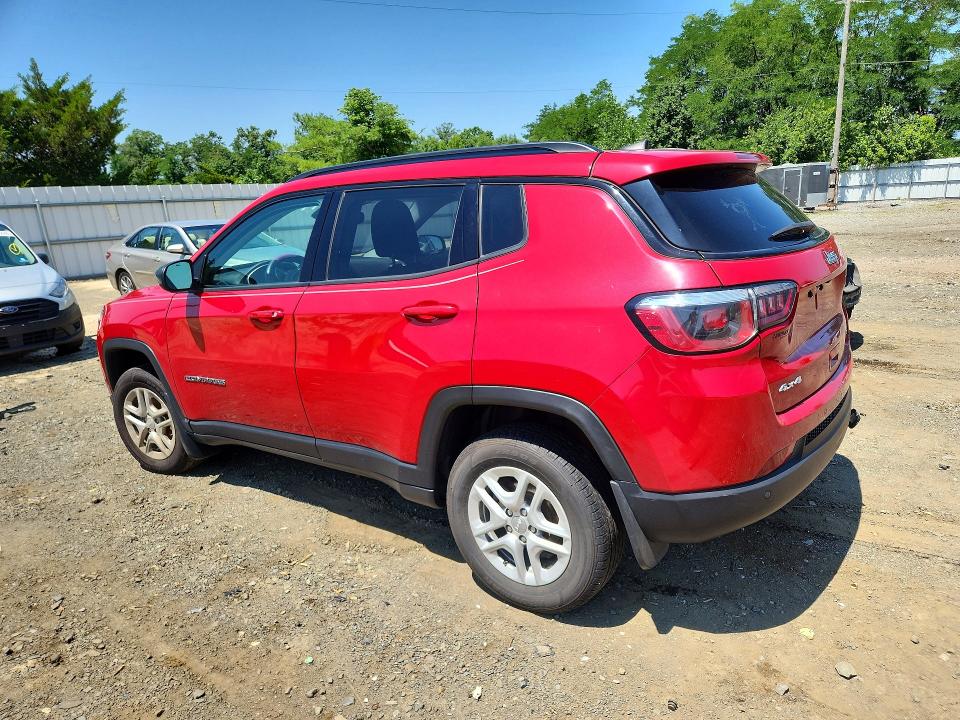 Zdjęcie 2 z aukcji – 2018 JEEP COMPASS z VIN 3C4NJDAB9JT415574