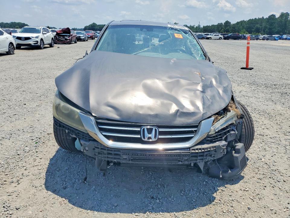 Photo 5 from auction – 2013 HONDA ACCORD with VIN 1HGCR3F81DA003489