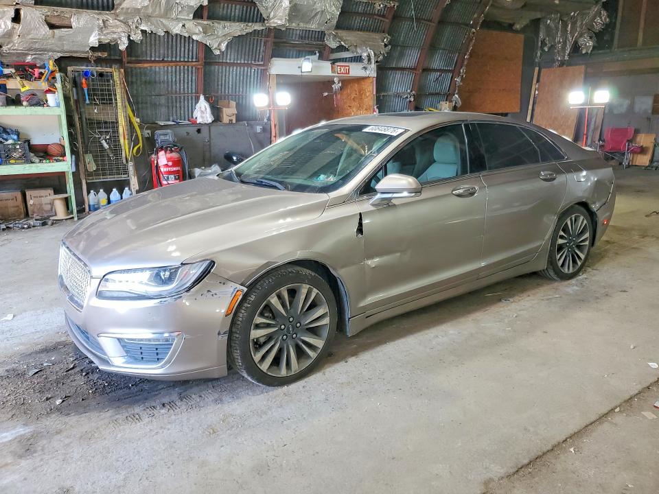 LINCOLN MKZ 2019 with VIN 3LN6L5E93KR613847 - Photo from auction