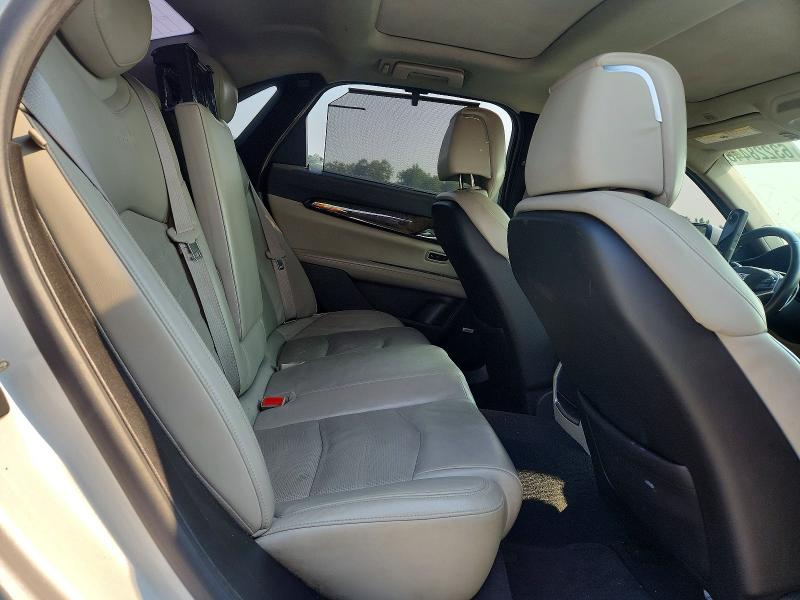 Photo 10 from auction – 2016 CADILLAC CT6 with VIN 1G6KF5RS9GU168086