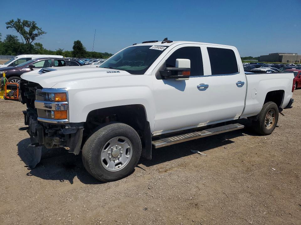 CHEVROLET SILVERADO 2016 with VIN 1GC1KWE85GF243097 - Photo from auction