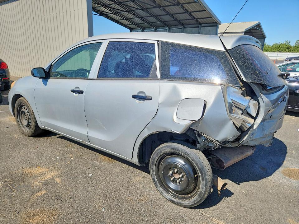 Photo 2 from auction – 2005 TOYOTA COROLLA MATRIX with VIN 2T1KR32E15C553004