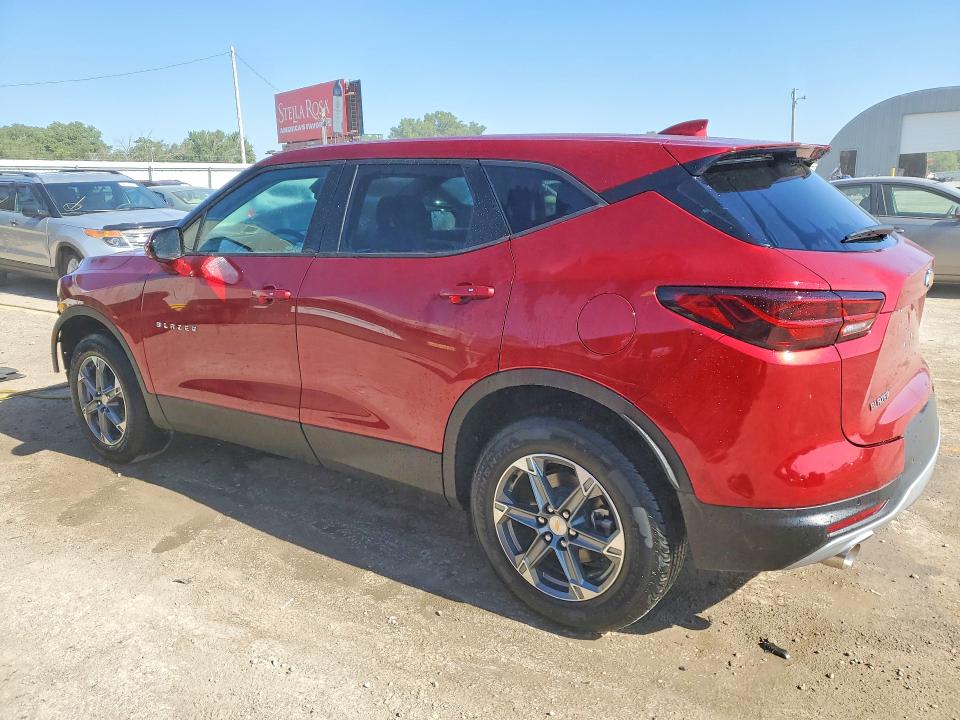 Photo 2 from auction – 2026 CHEVROLET BLAZER with VIN 3GNKBCR46TS177487