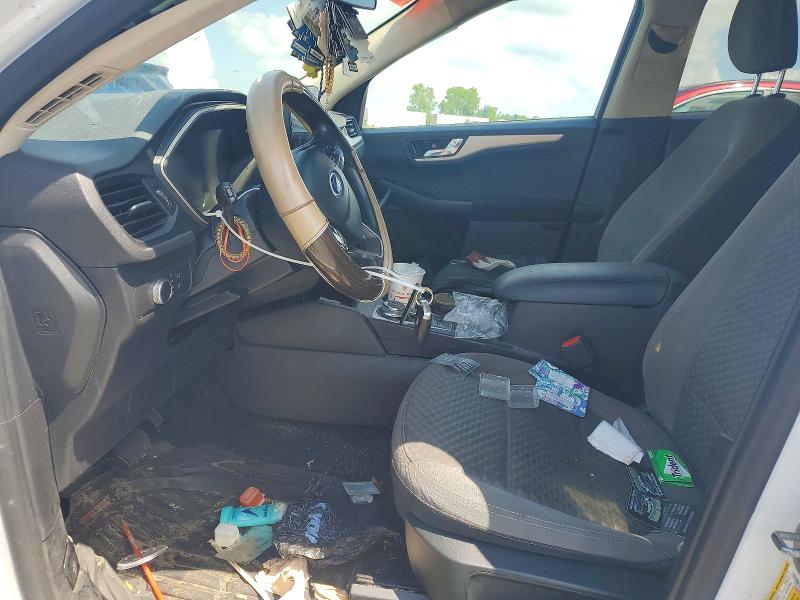 Photo 7 from auction – 2020 FORD ESCAPE with VIN 1FMCU0G61LUA94474