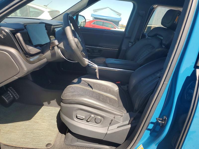 Photo 7 from auction – 2023 RIVIAN R1T with VIN 7FCTGAAA4PN000693