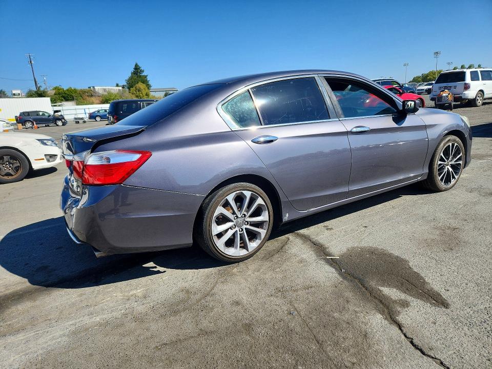 Photo 3 from auction – 2014 HONDA ACCORD with VIN 1HGCR2F51EA276675
