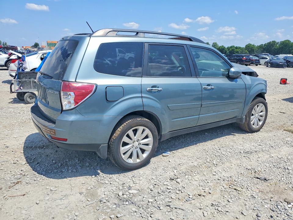 Photo 3 from auction – 2011 SUBARU FORESTER with VIN JF2SHBDC5BH748587